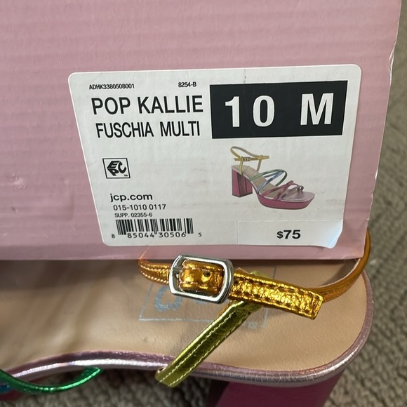 POP Strappy Sandals - Picture 8 of 8